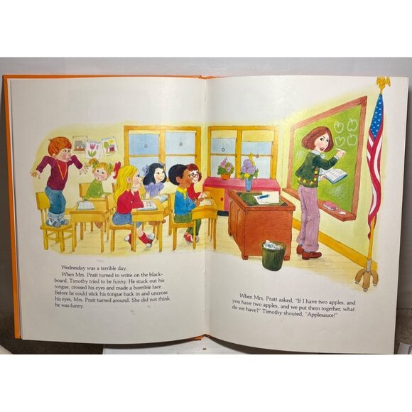 A Tale From The Care Bears Hardcover Books X2 Trouble W/Timothy Freeze Machine - Picture 11 of 11